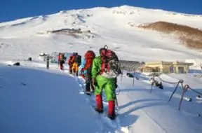 六合目 富士山安全指導センタ(2,390m) 六合目 富士山安全指導センタ(2,390m)